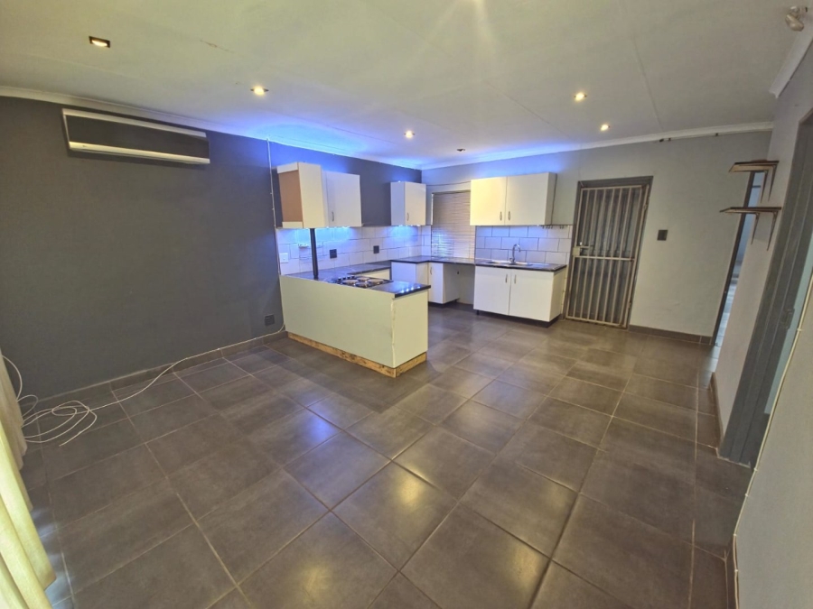 5 Bedroom Property for Sale in Westdene Free State